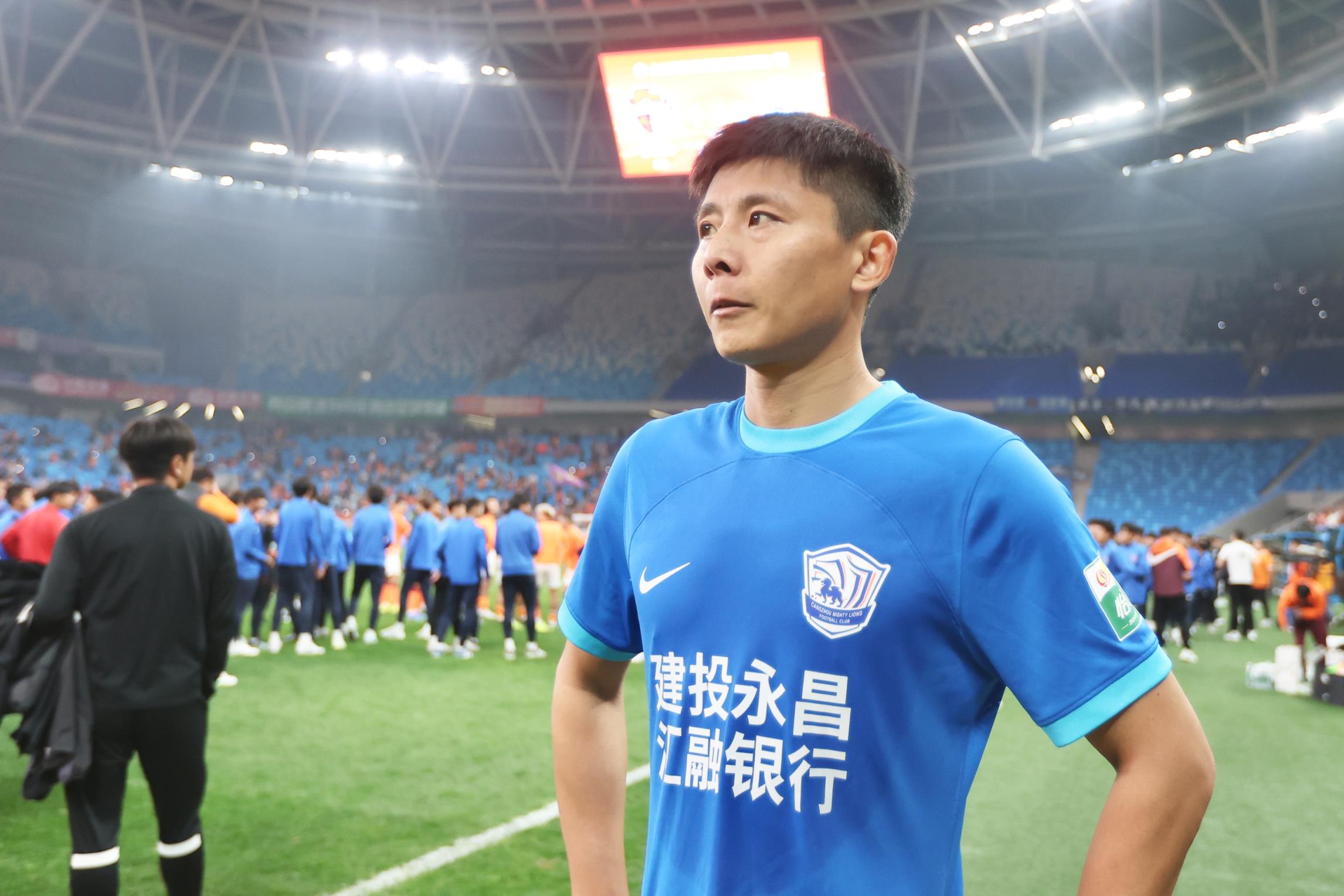 今天第5個(gè)！鄭凱木質(zhì)疑滄州：連續(xù)四年欠球員工資，還能過準(zhǔn)入？