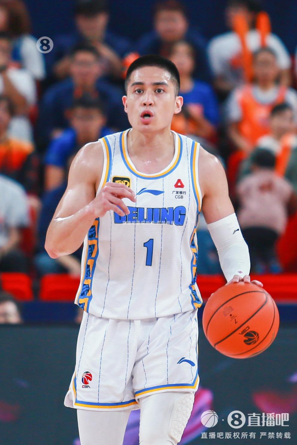 第四節(jié)先生！陳盈駿9中3得11分2板9助&11分全部為第四節(jié)所得！